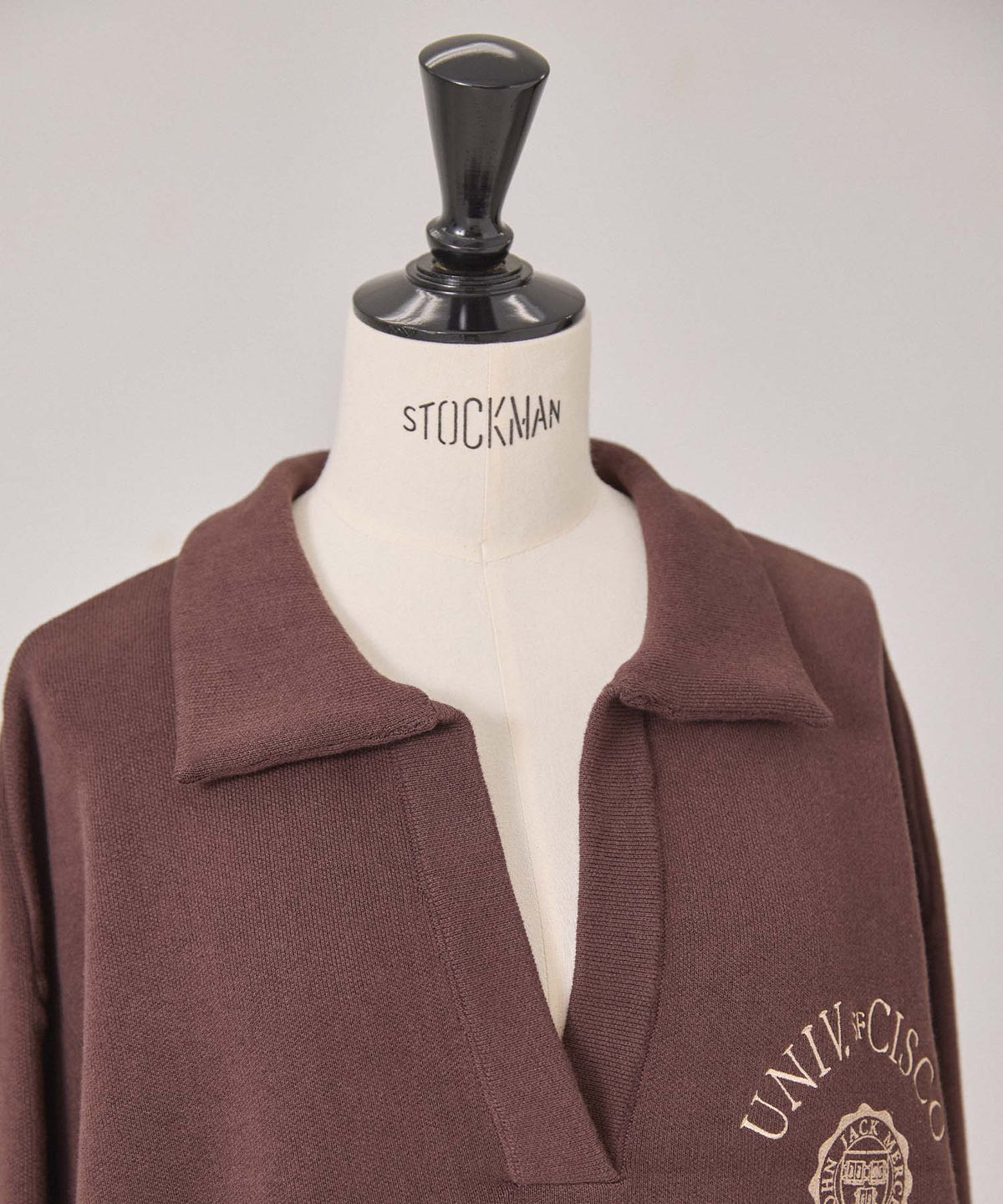 スキッパーロゴニット 26W102 (BROWN)
