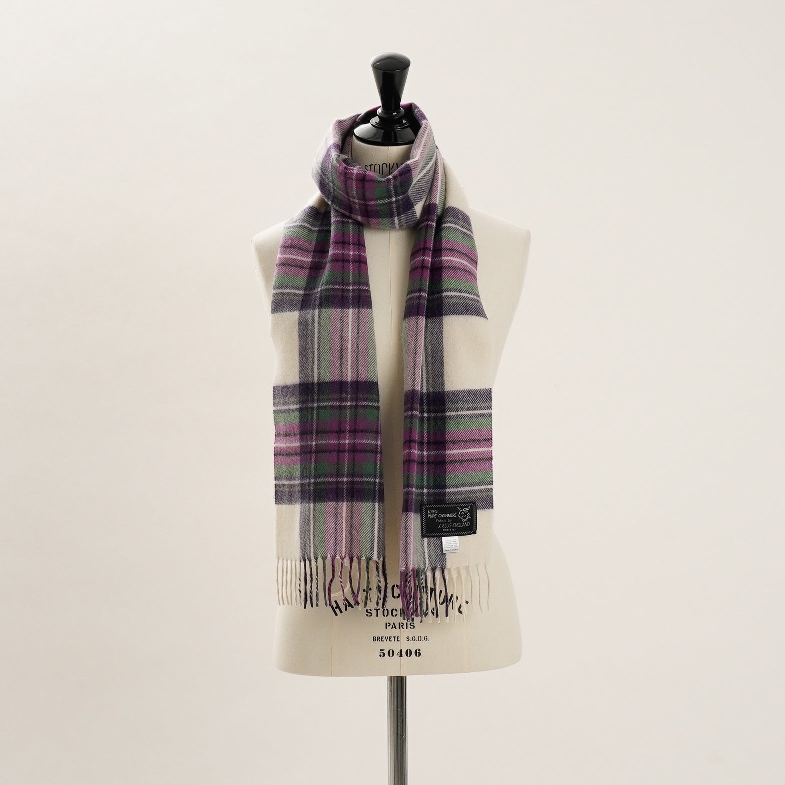 RWC51020 | 25×165 | Classic Plaid Brushed | SURPLUS