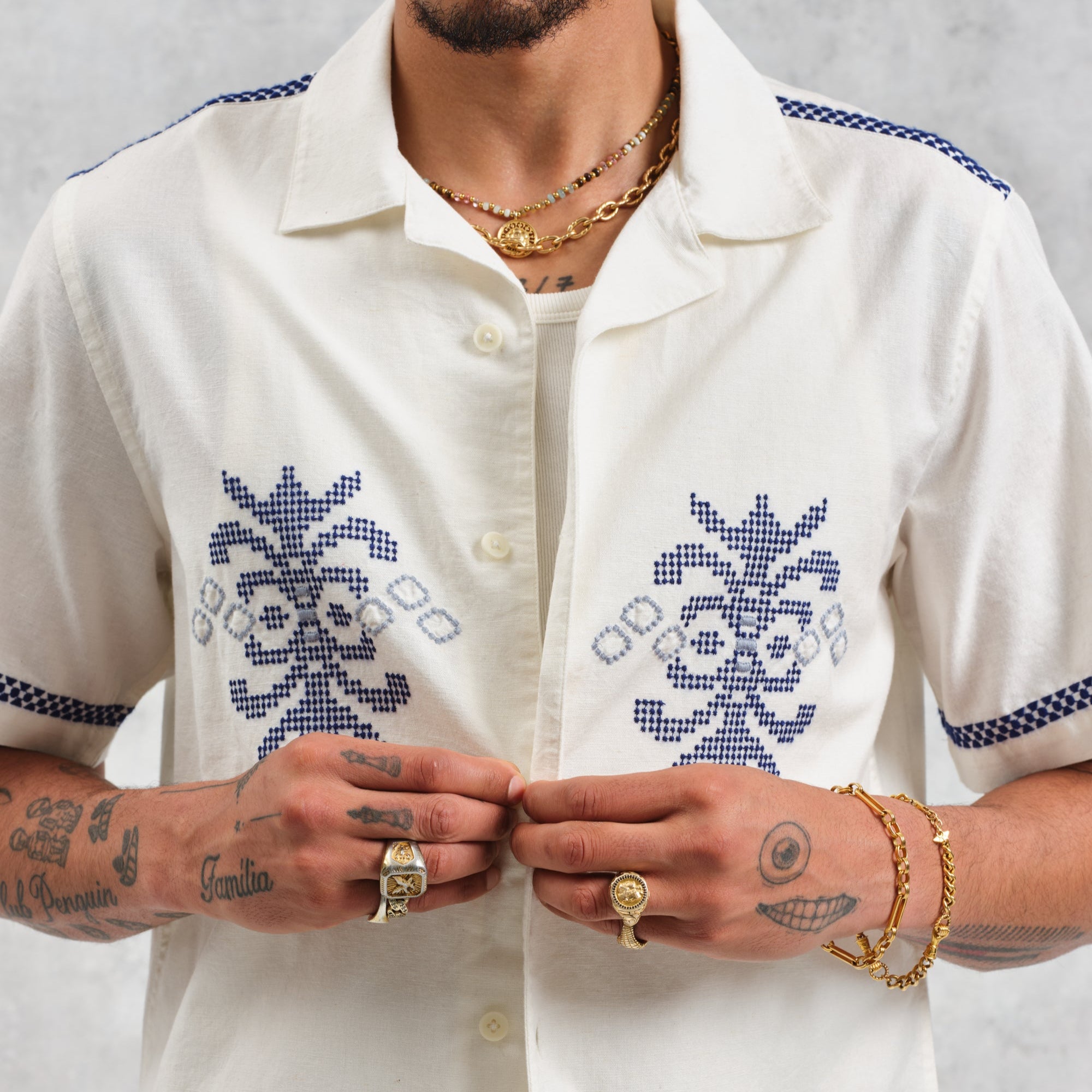 ディドコットシャツ CREST MOTIF (ECRU/BLUE)