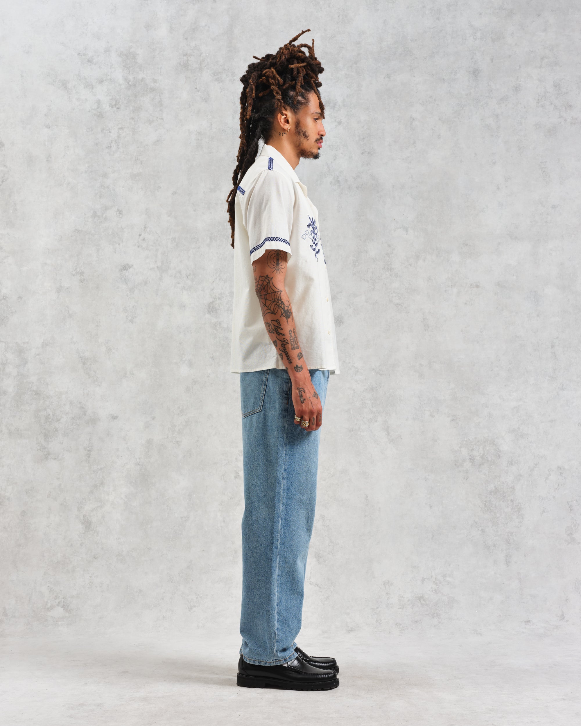 ディドコットシャツ CREST MOTIF (ECRU/BLUE)