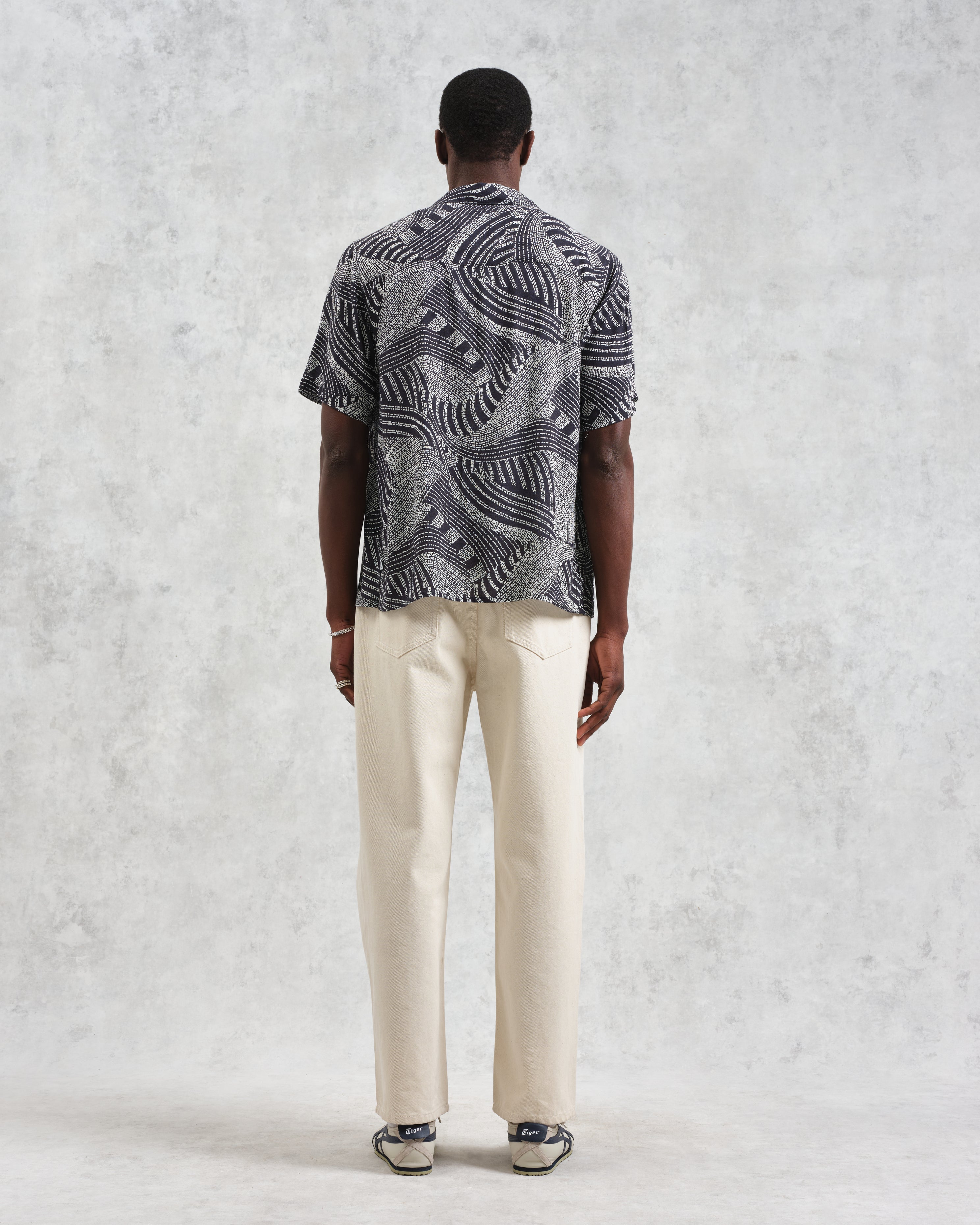 ディドコットシャツ DOTTED SWIRL (NAVY/ECRU)