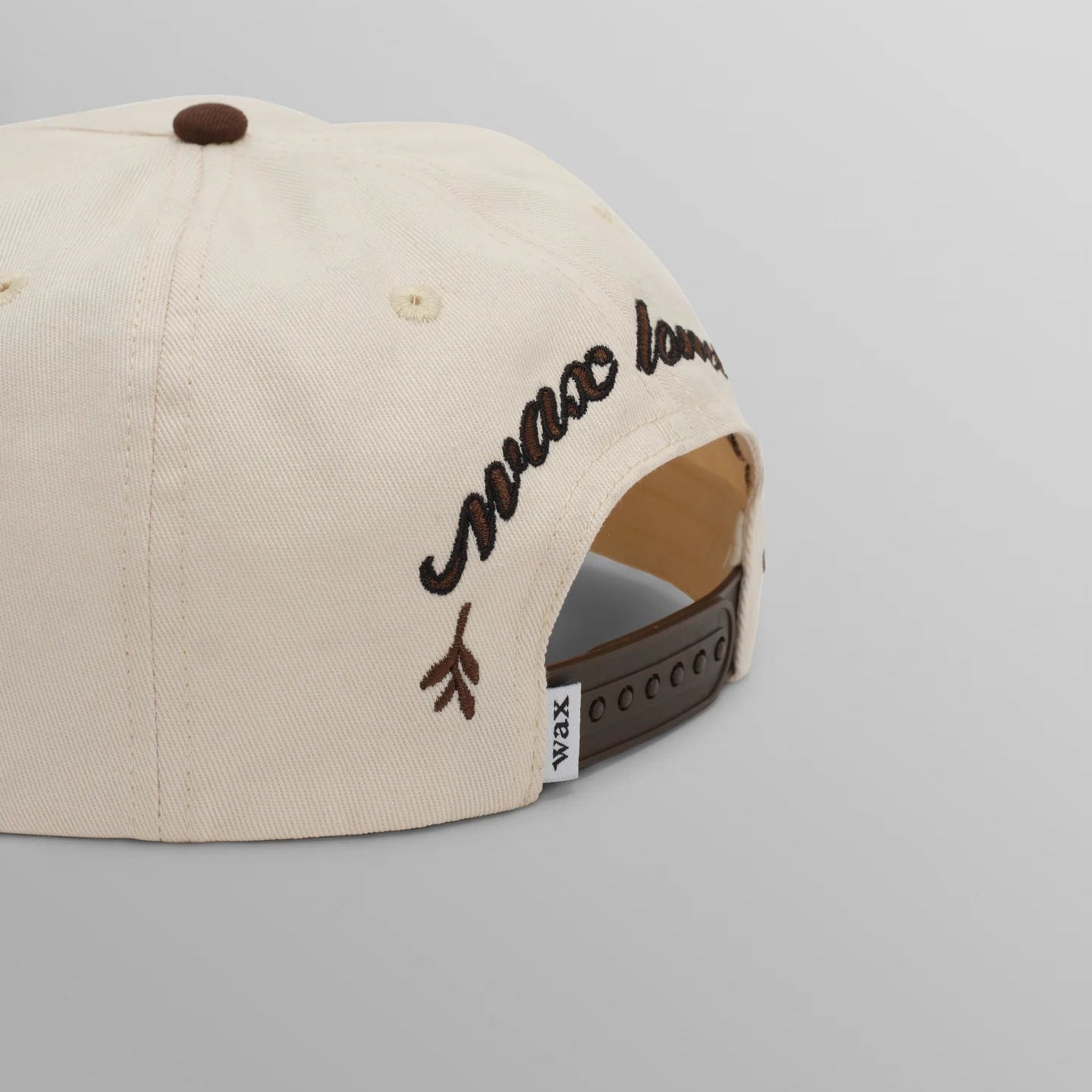キャップ SCRIPT CREST (ECRU/BROWN) - グリニッジ オンラインストア