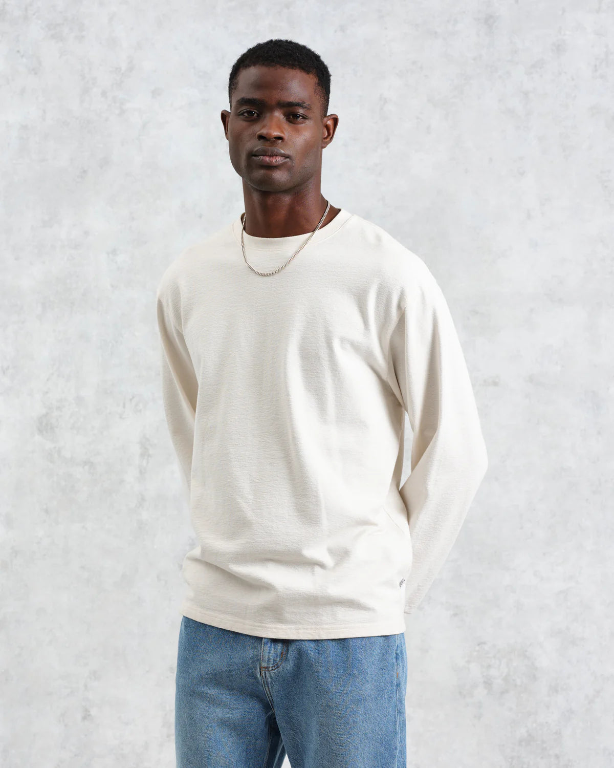 ヘイデン ロングスリーブ Tシャツ (ECRU)