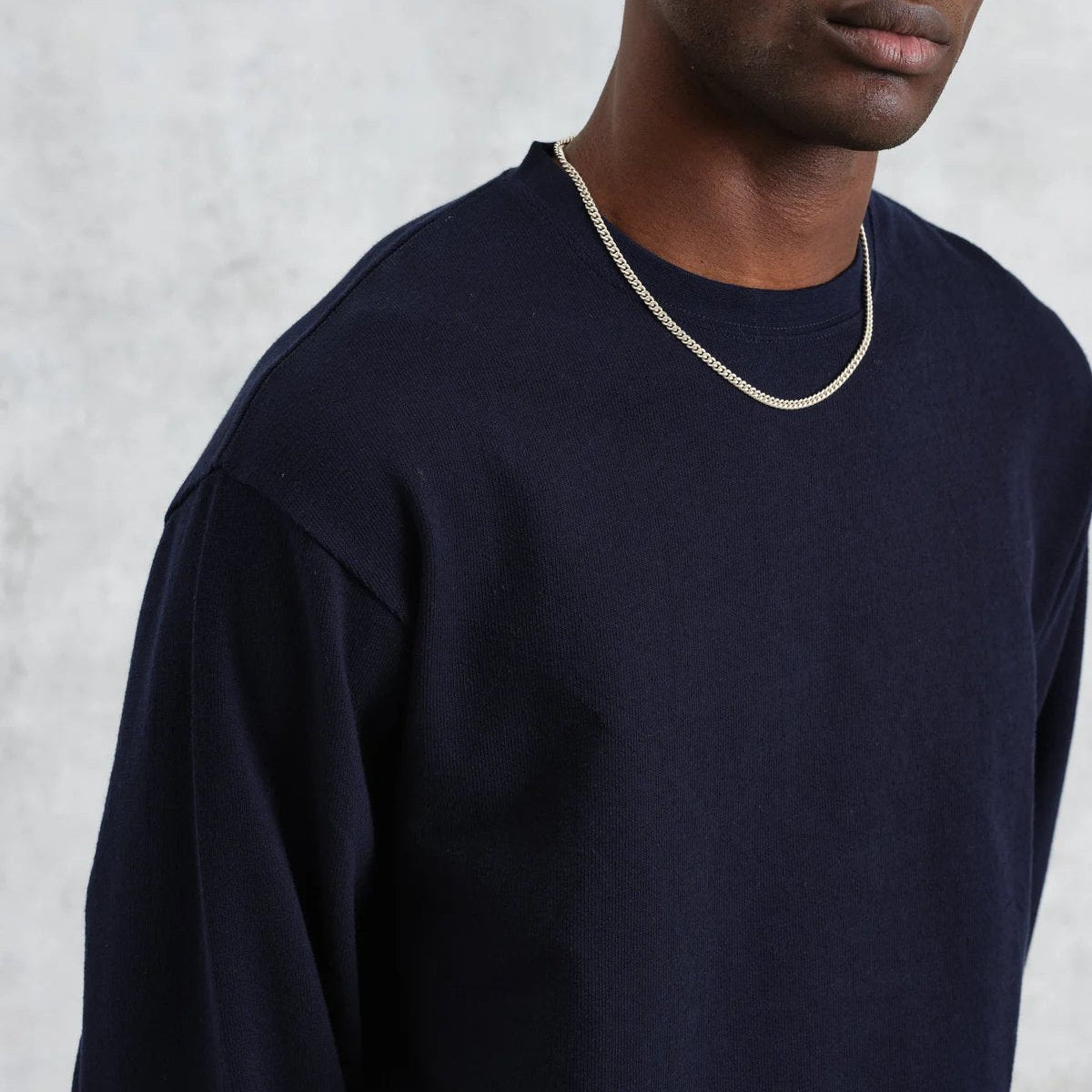 ヘイデン ロングスリーブ Tシャツ (NAVY)