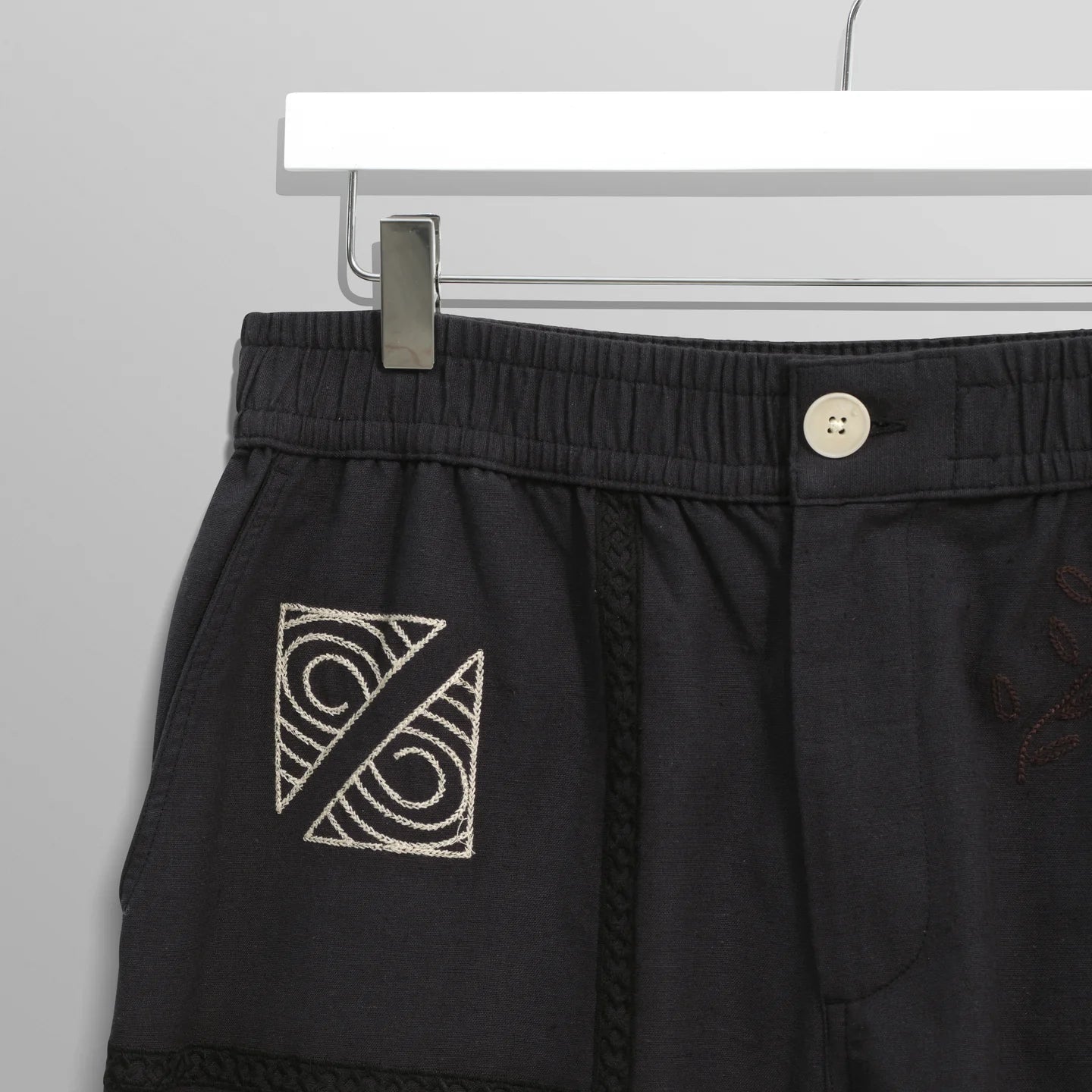 カートショーツ DOODLE EMBROIDERY (NAVY/MULTI)