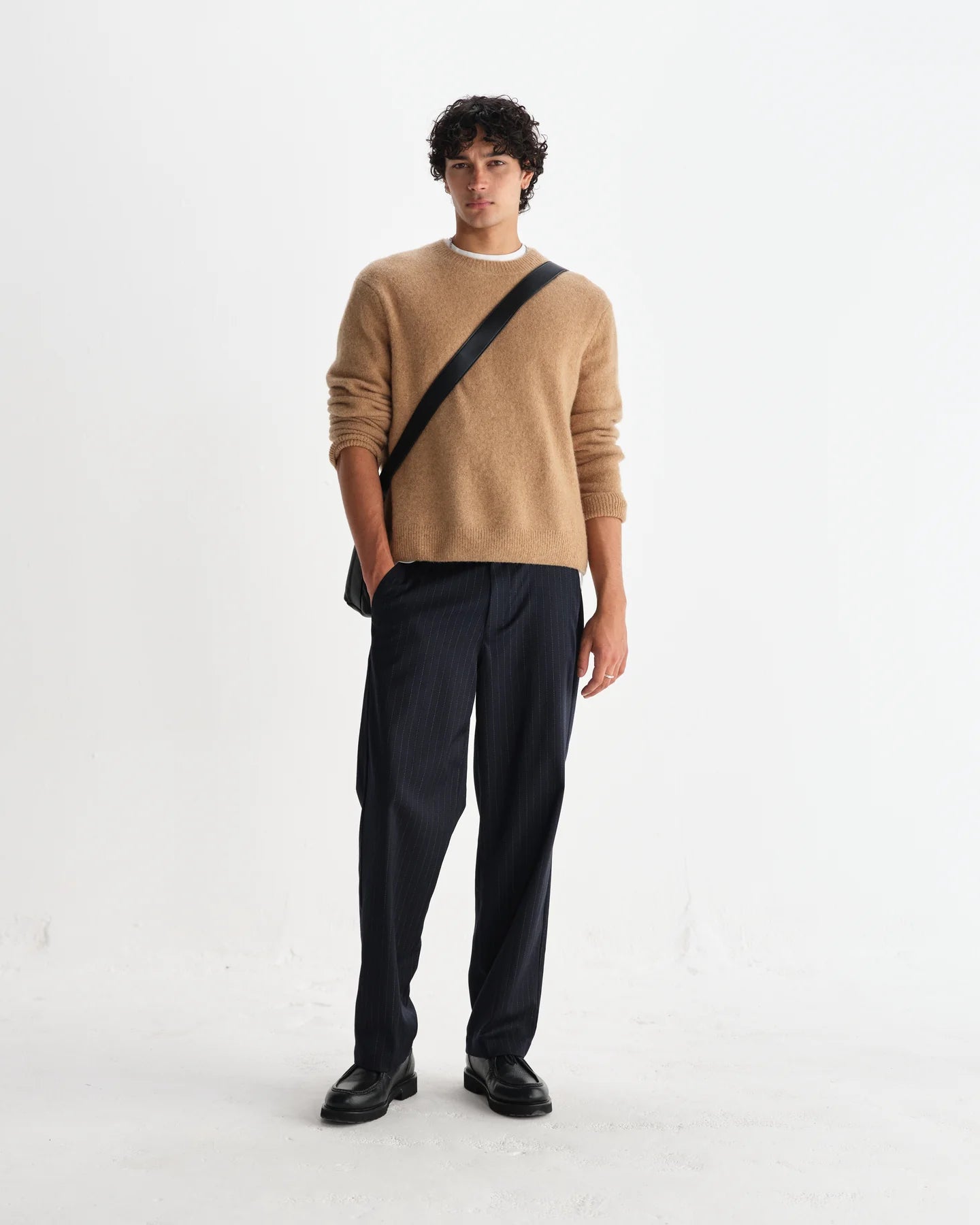 ワイルドクルー FLUFFY WOOL BLEND (CAMEL) - グリニッジ オンラインストア