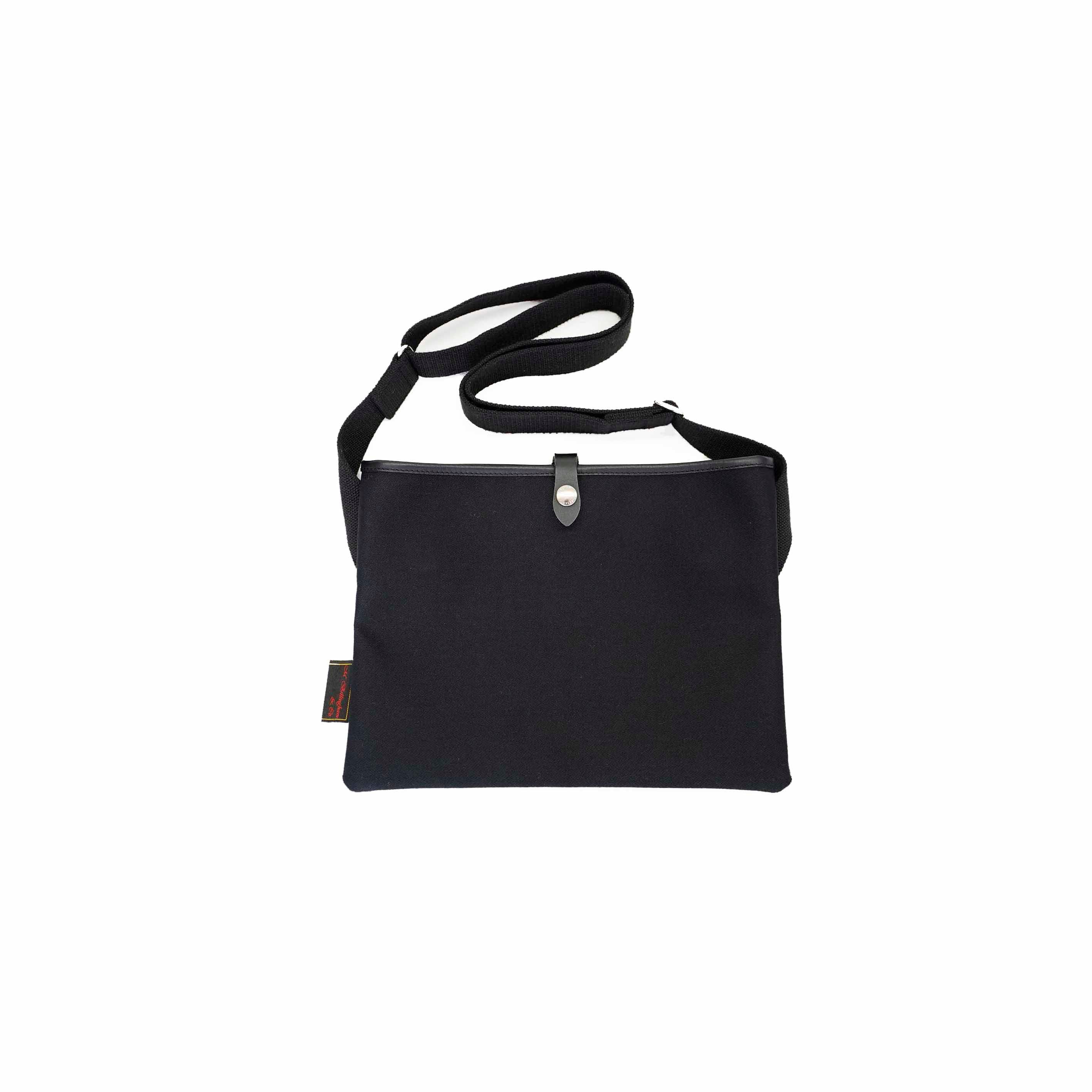 Billinghamビリンガム サコッシュフラット