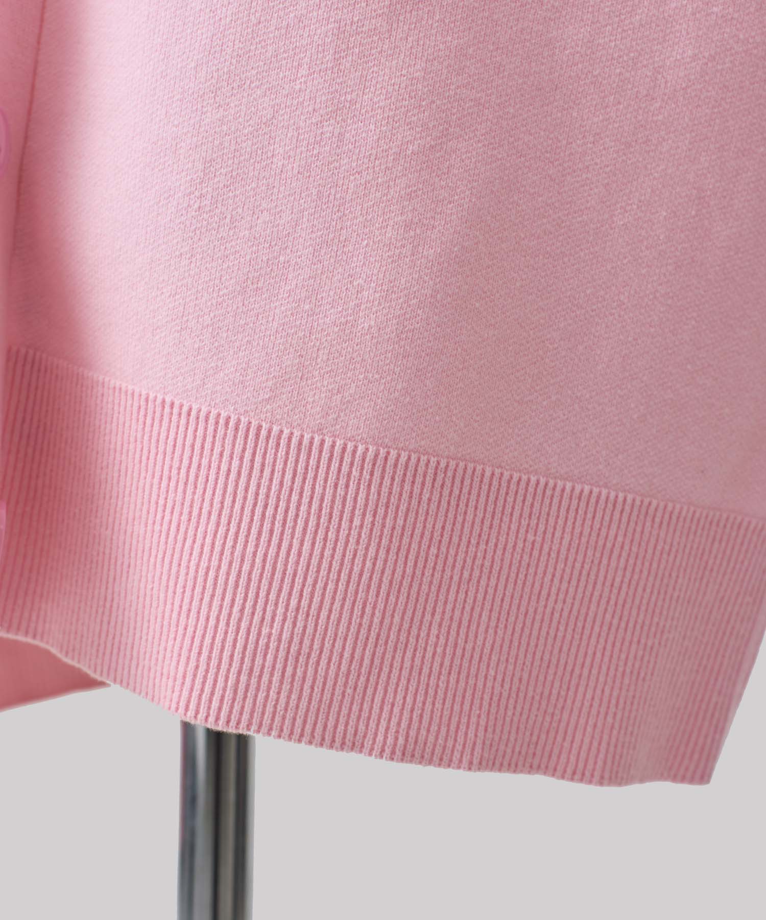 バックロゴVネックカーディガン26W103 (PINK)