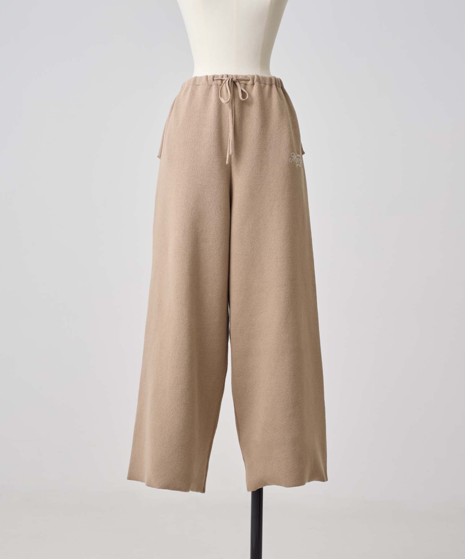 ロゴワイドニットパンツ 26W106 (MOCA)