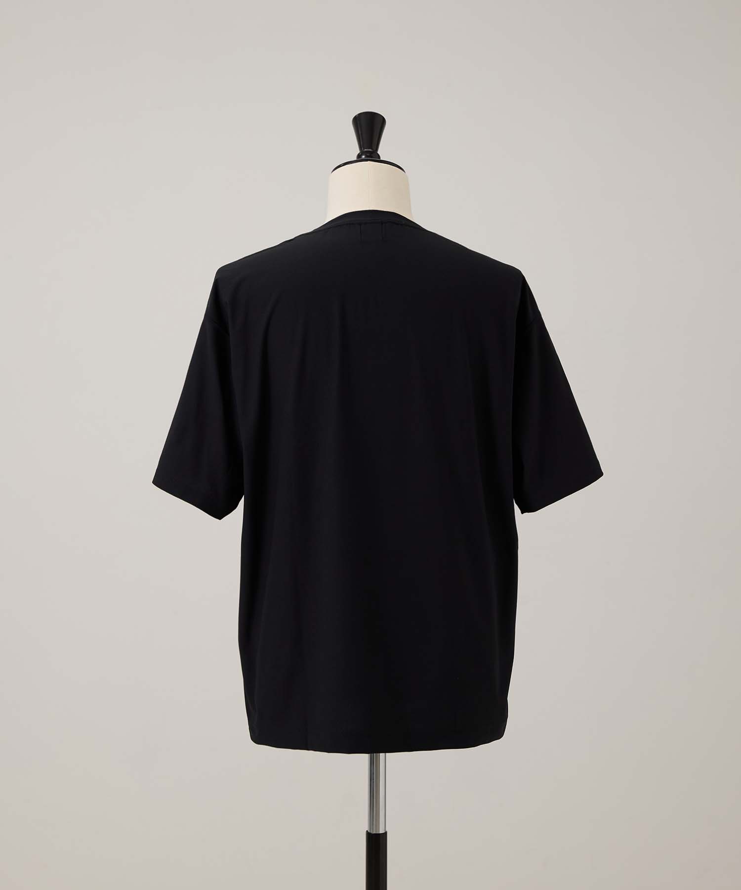E405RA ランドアンドウォーターTシャツ (BLACK)