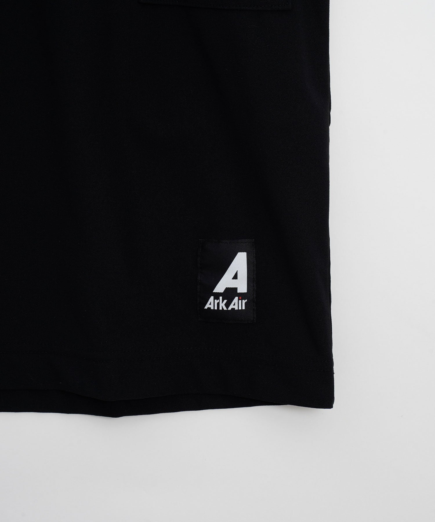 E405RA ランドアンドウォーターTシャツ