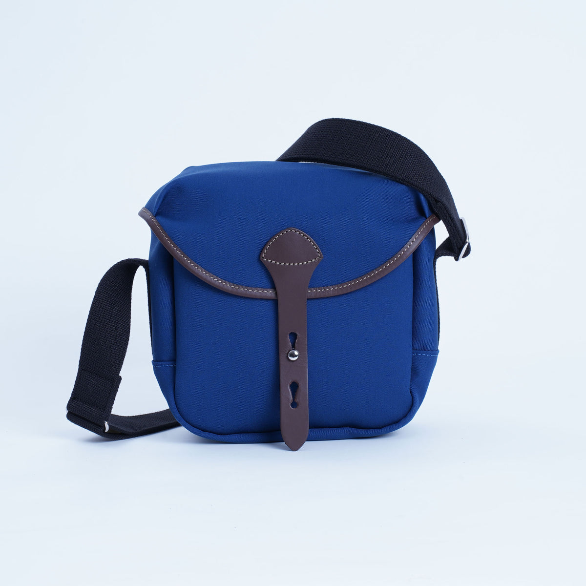 ウィッカムサッチェル Xスモール (COMO NAVY BLUE)