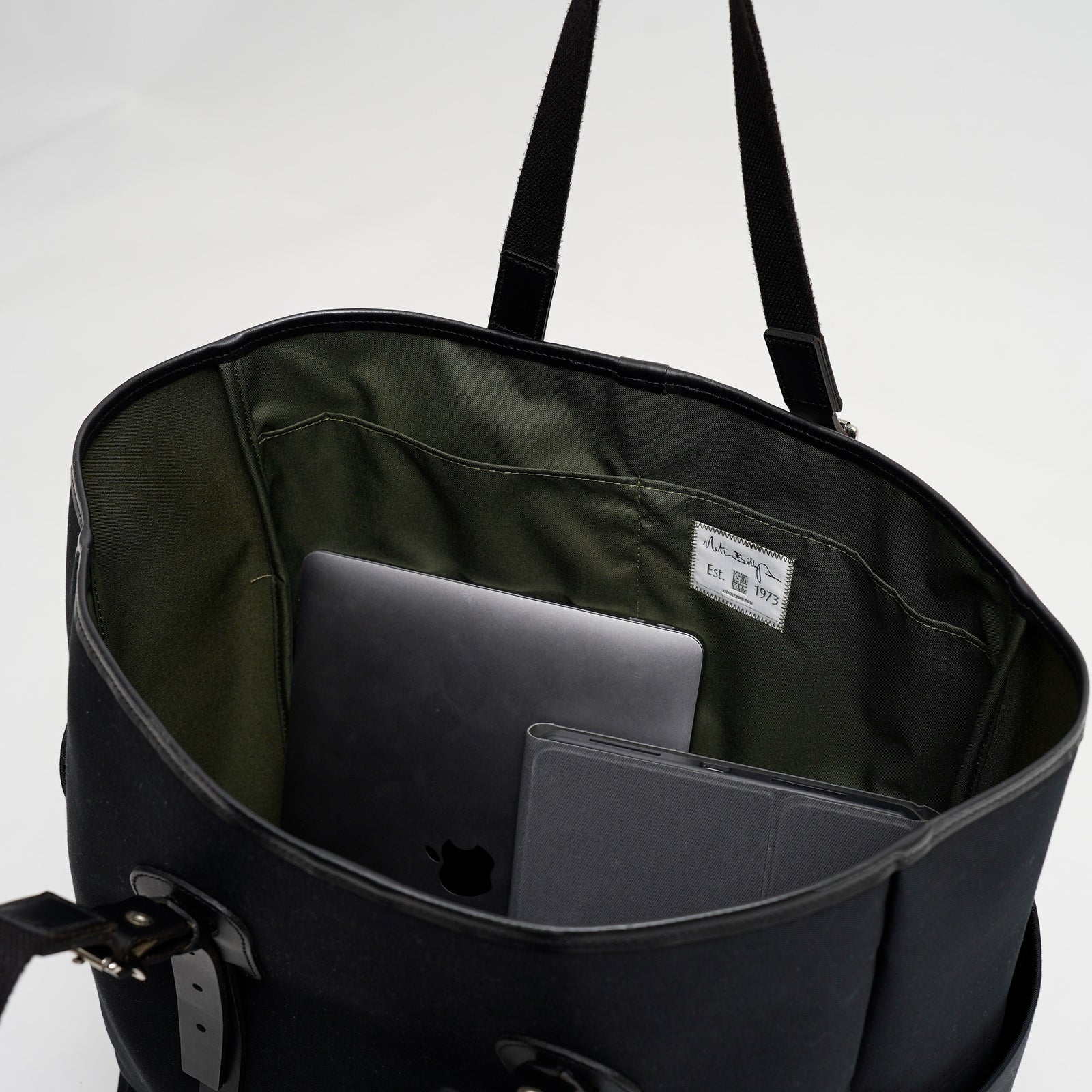 Billingham ビリンガム タットントート トートバッグ 本革 イギリス製 楽天市場】Billingham/ビリンガム NETHERTON TOTE / ネーデル