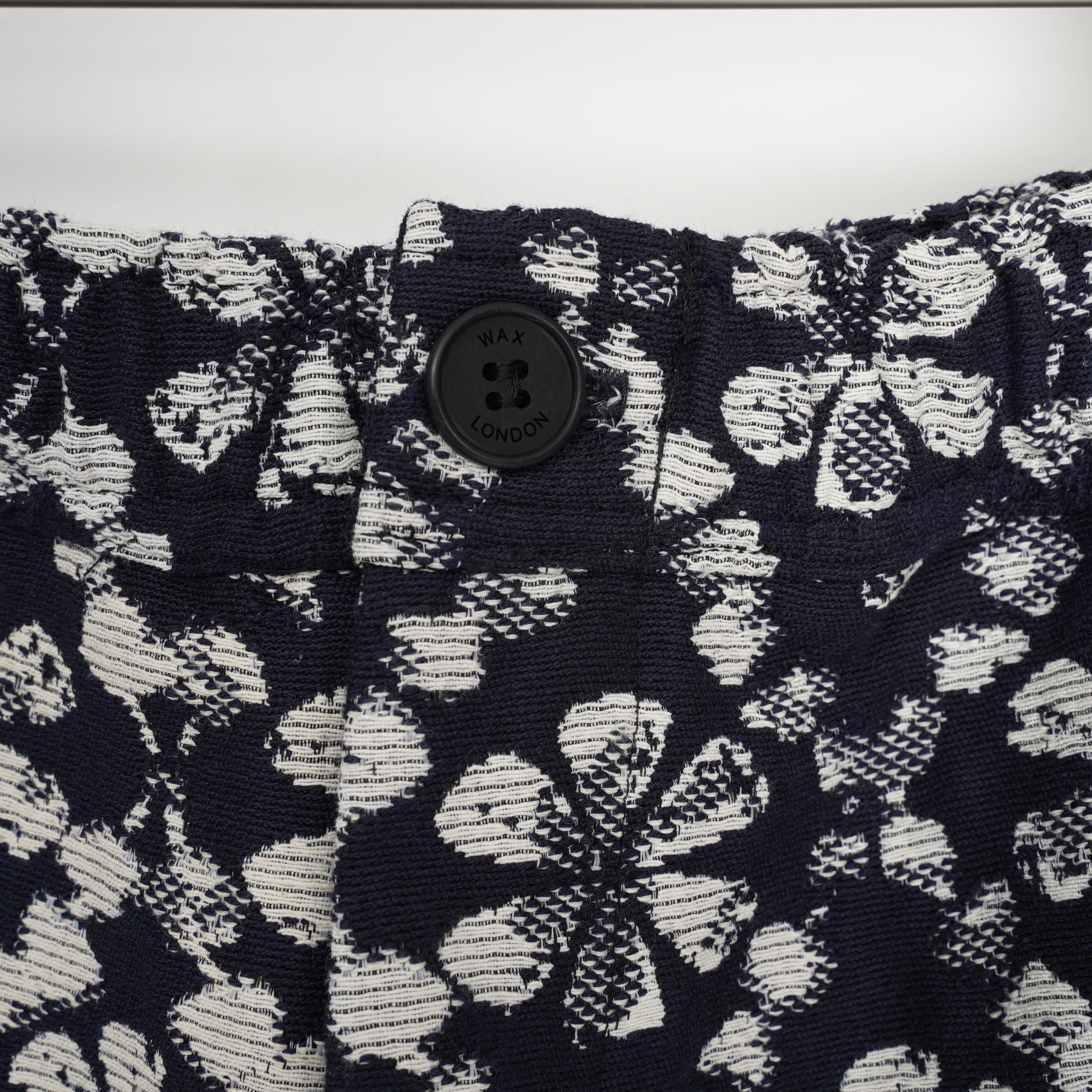 カートショーツ FLOWER STAMP JCQUARD (NAVY/ECRU)