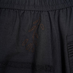 カートショーツ DOODLE EMBROIDERY (NAVY/MULTI)