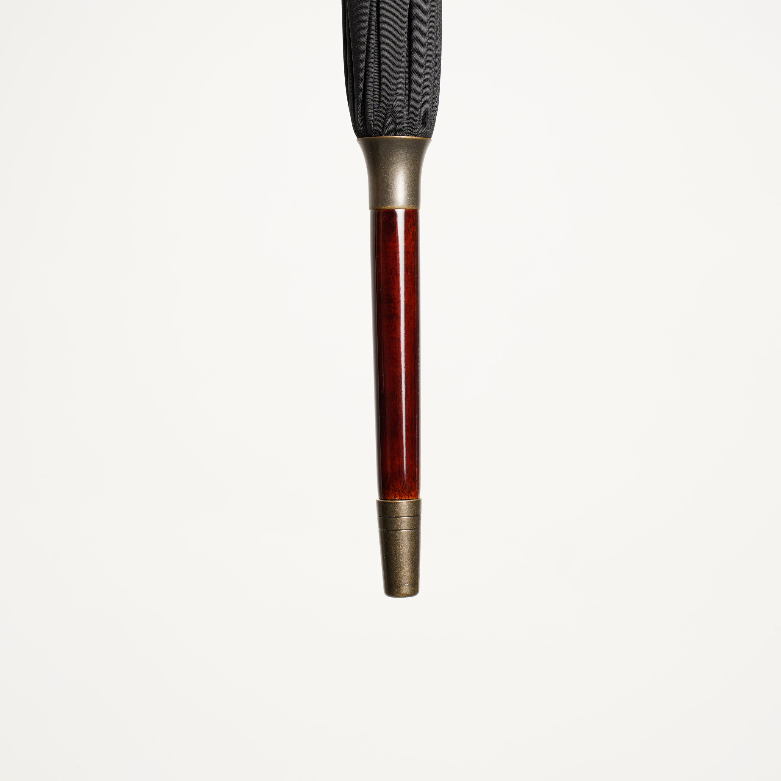 GT1 Hardwood | 長傘 | アーチ型ハンドル | ハードウッド(漆塗 - 赤呂色) | 晴雨兼用傘 - グリニッジ オンラインストア