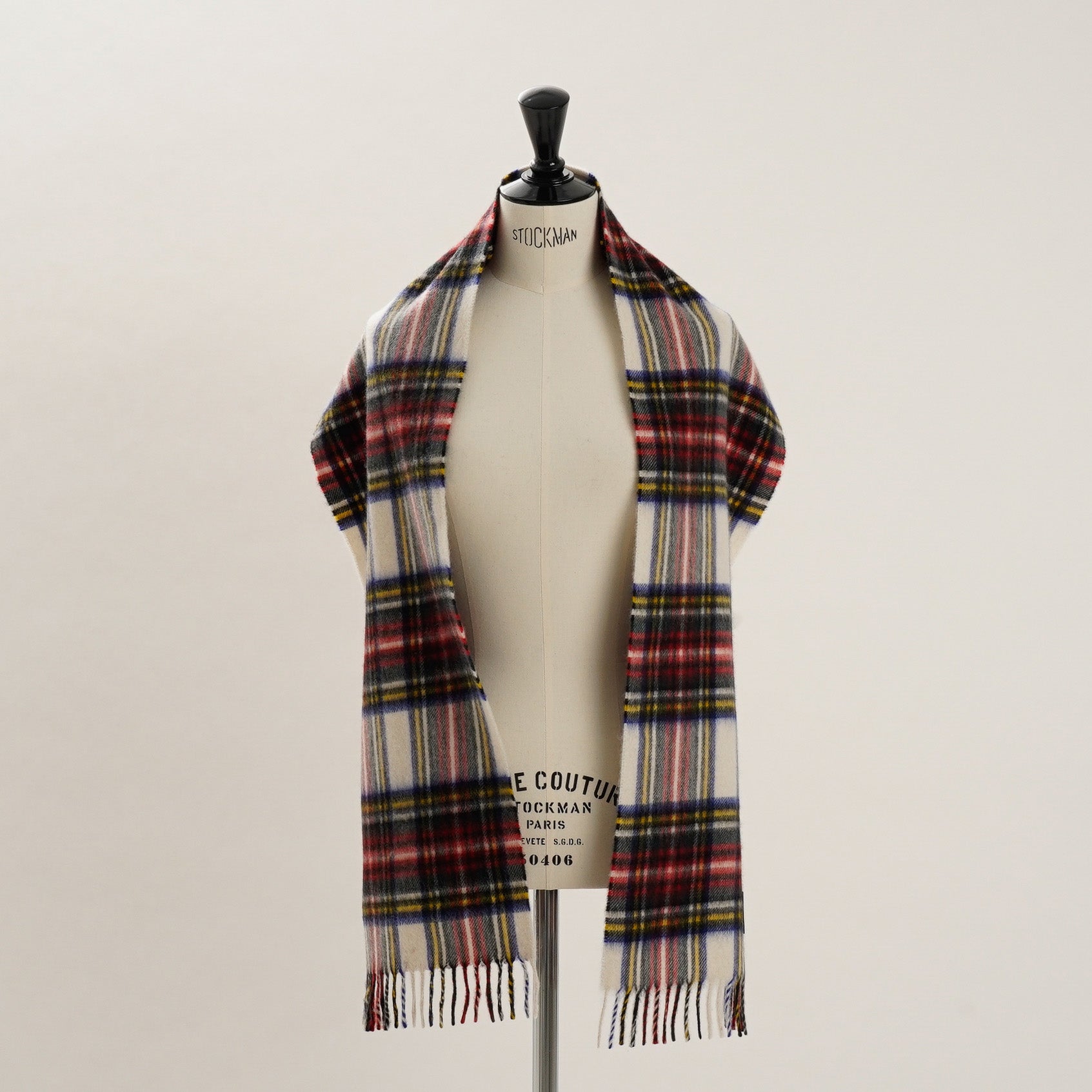 RWC50596 | 25×165 | Classic Tartan Brushed Cream | SURPLUS
