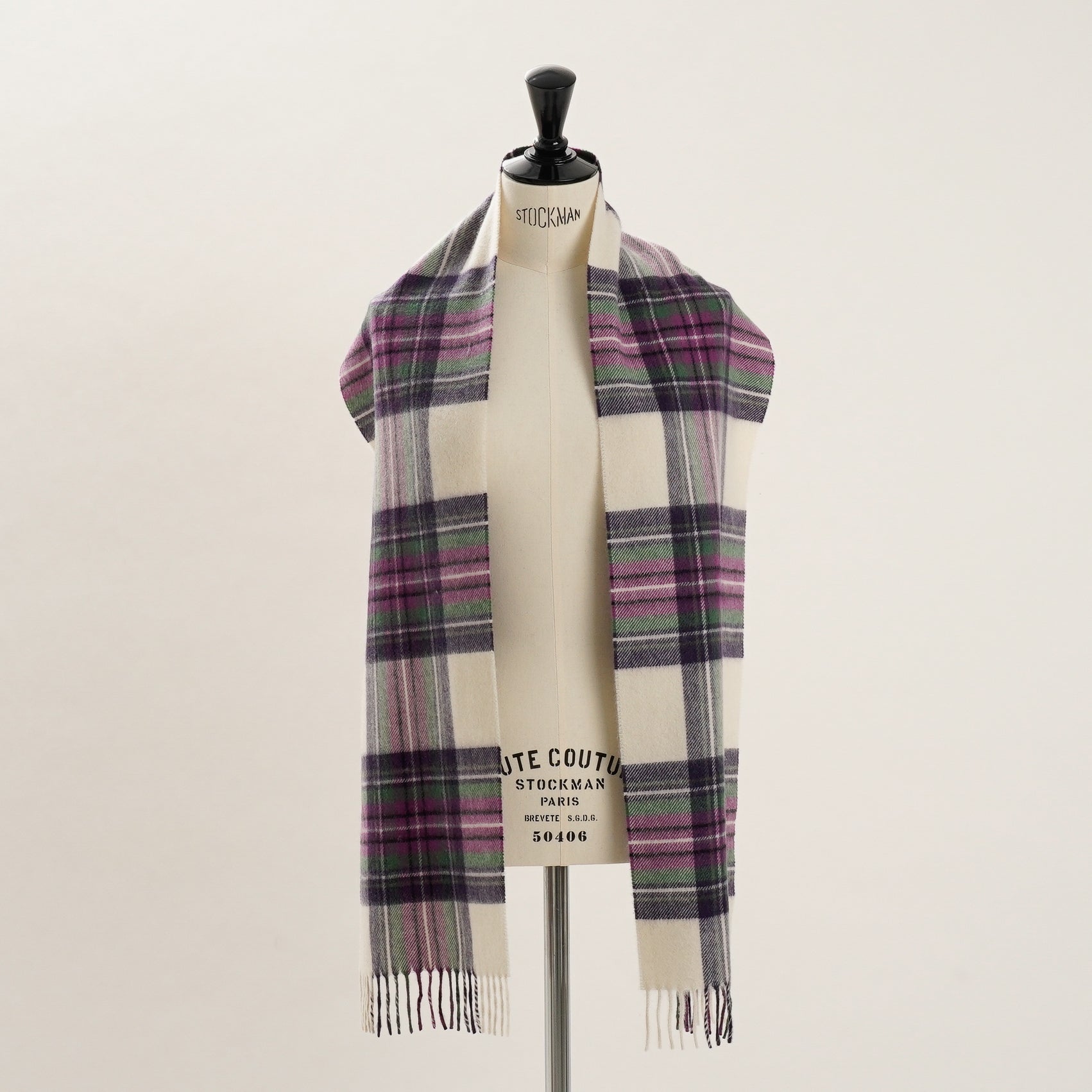 RWC51020 | 25×165 | Classic Plaid Brushed | SURPLUS