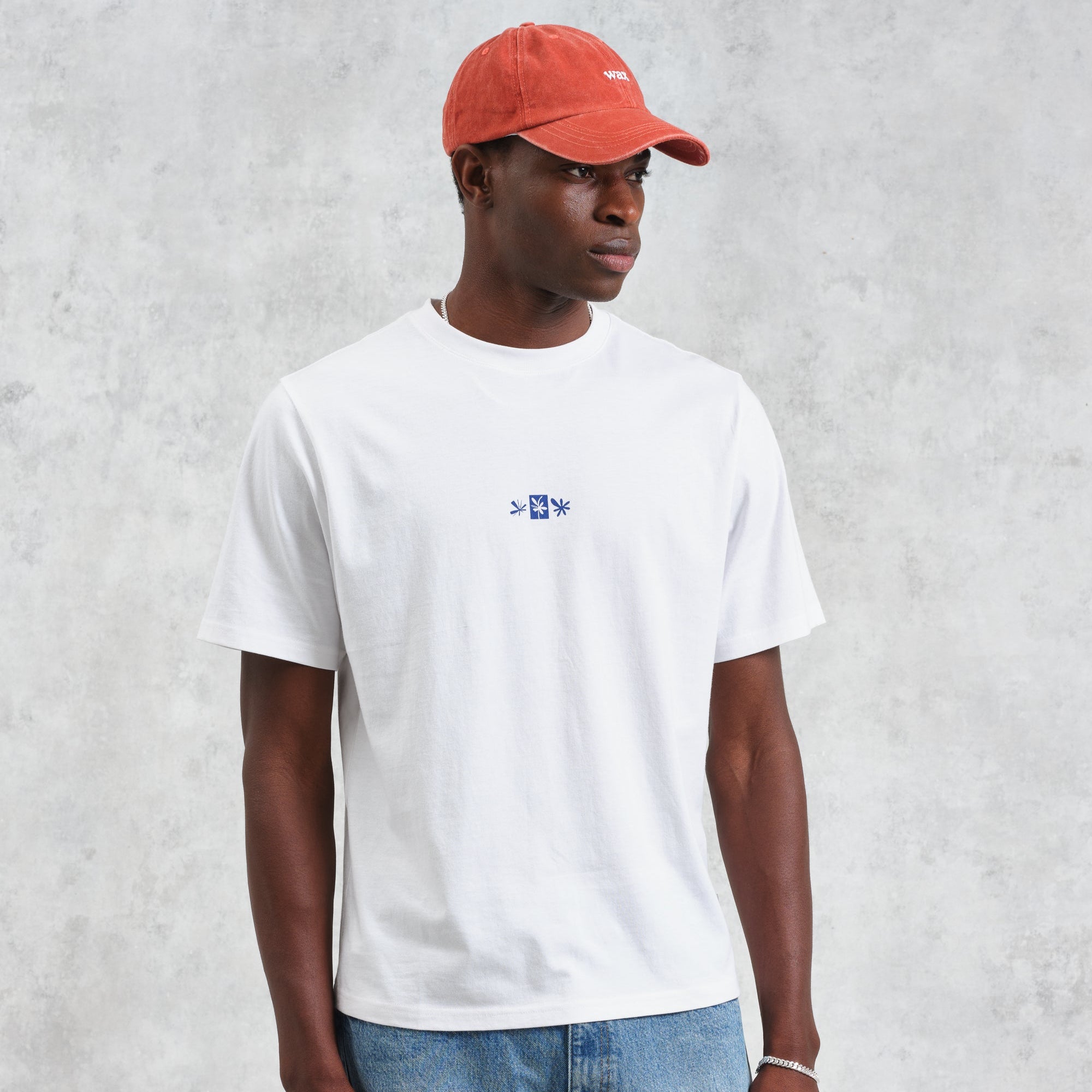 ディーンショートスリーブTシャツ FLORAL STAMPS (WHITE)