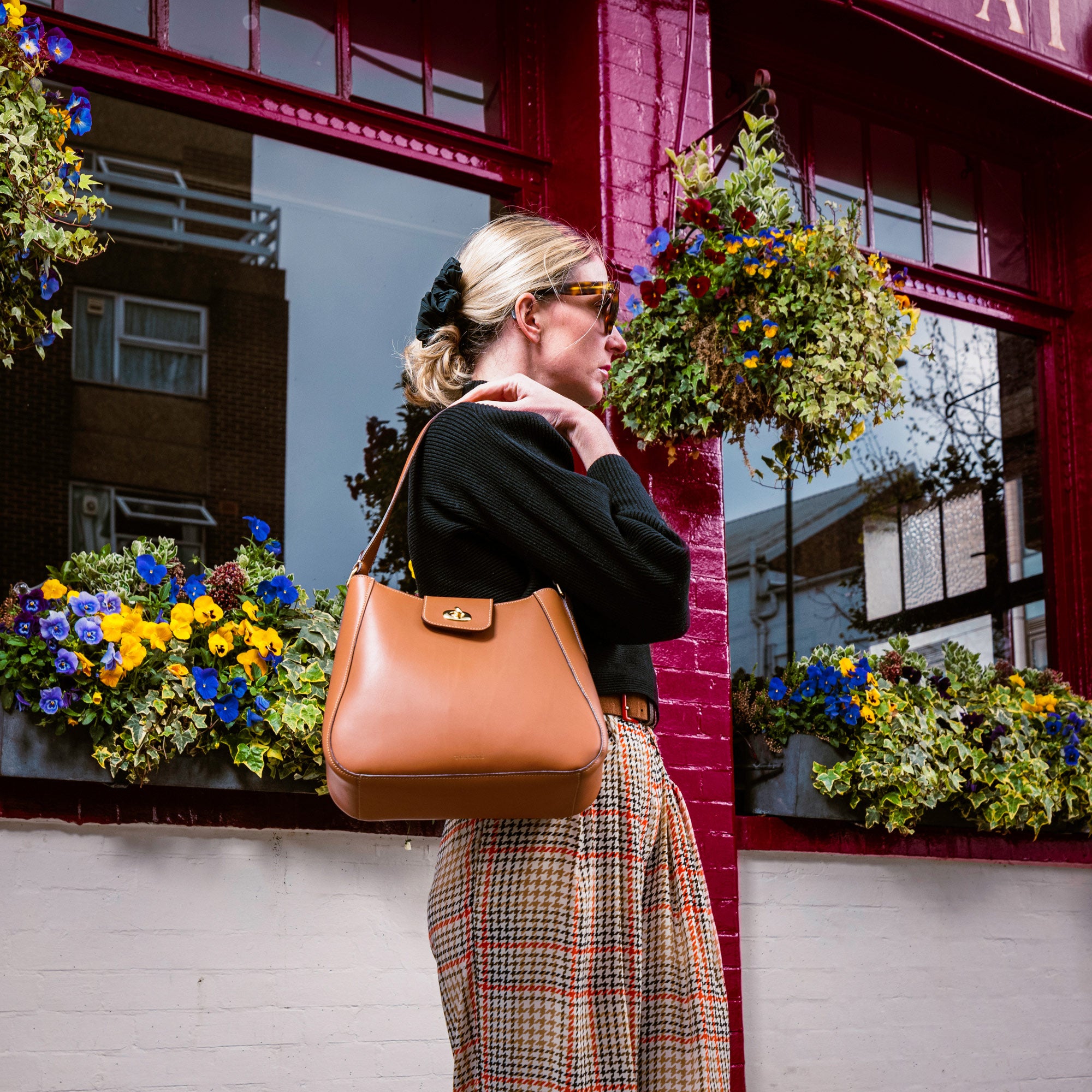 Hazel Hobo - ヘーゼルホーボー