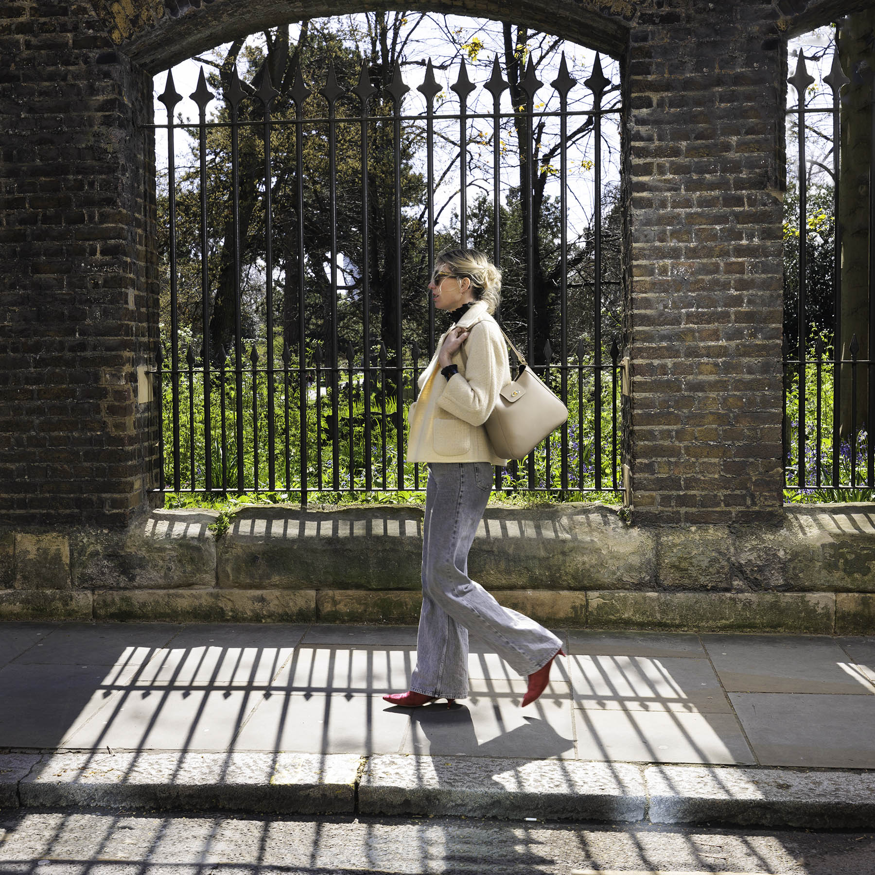 Hazel Hobo - ヘーゼルホーボー