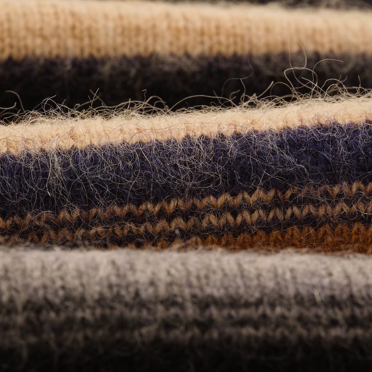 ワイルドクルー ブラッシュストライプ (BLACK MULTI)  KNT-WLD-BLI-BKM ワックスロンドン wax london