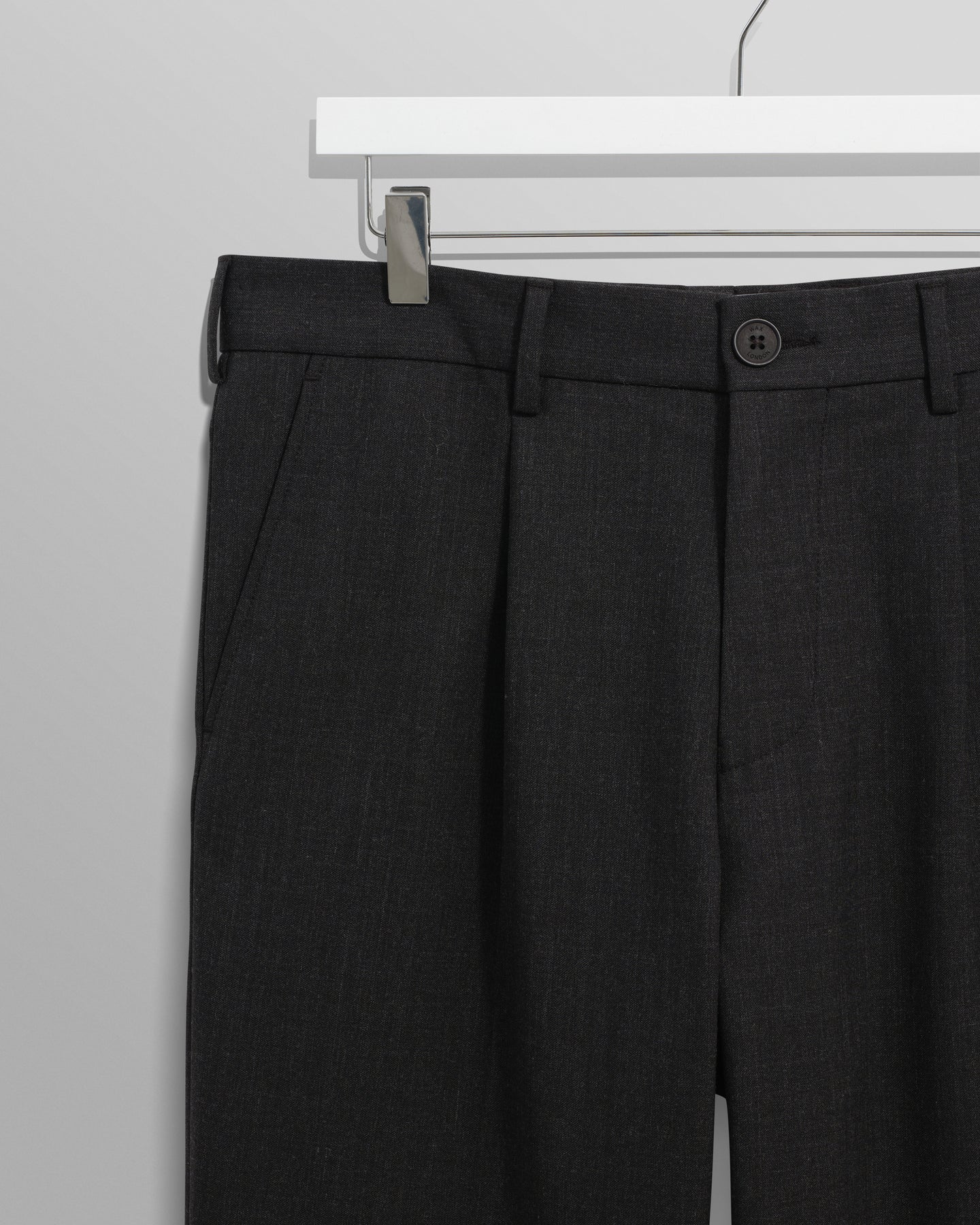 オービントラウザーズ AUBYN WOOL BLEND TWILL (CHACOAL)