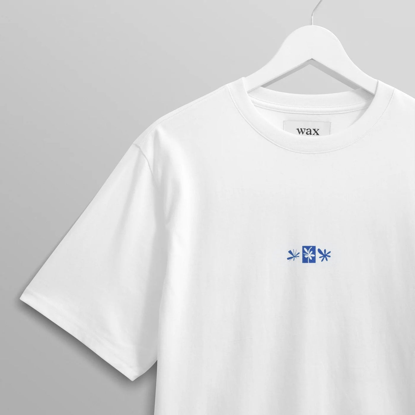 ディーンショートスリーブTシャツ FLORAL STAMPS (WHITE)│wax london ディーンショートスリーブTシャツ FLORAL STAMPS (WHITE)│wax london