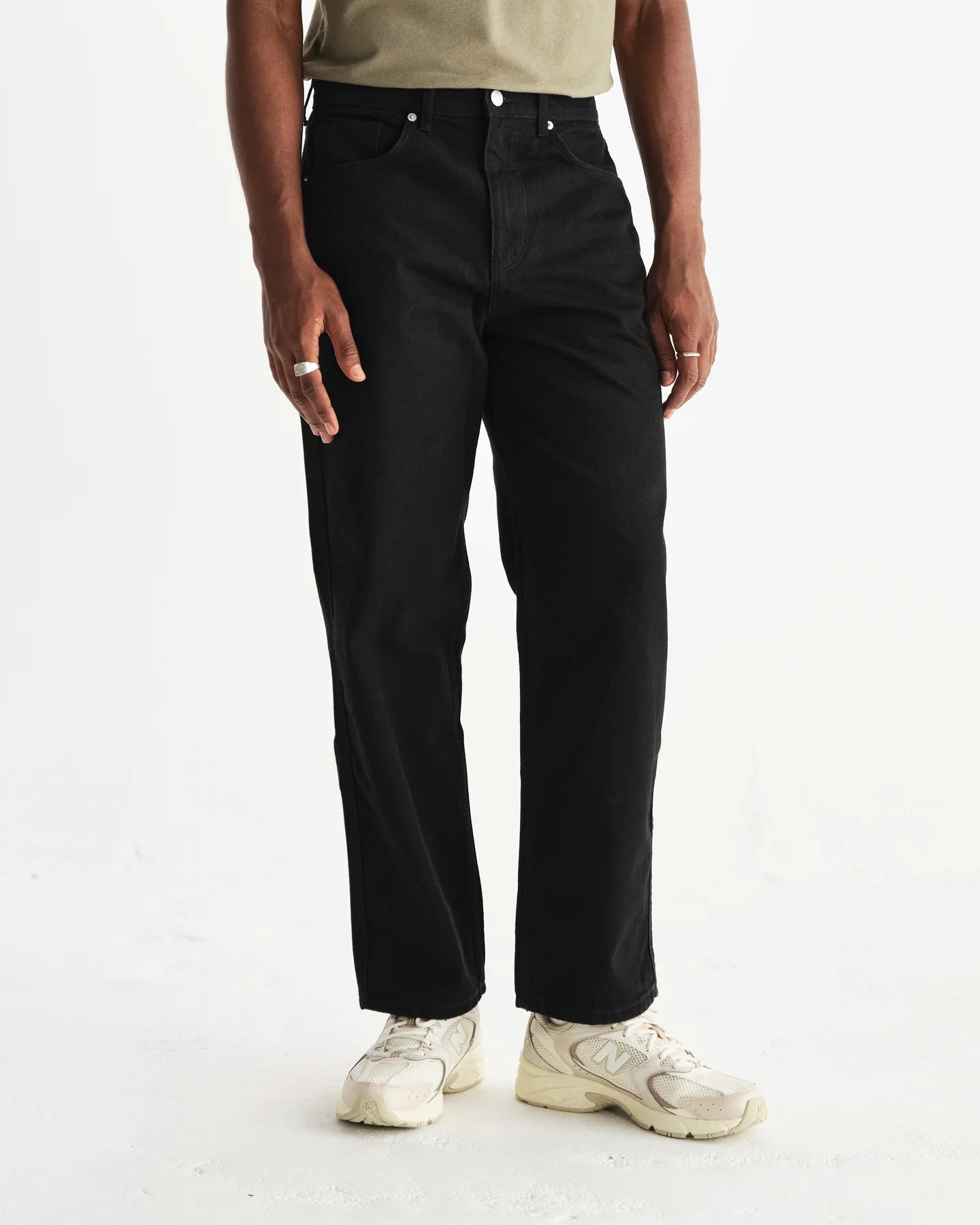 【予約】ルーズフィットデニム DENIM (BLACK)