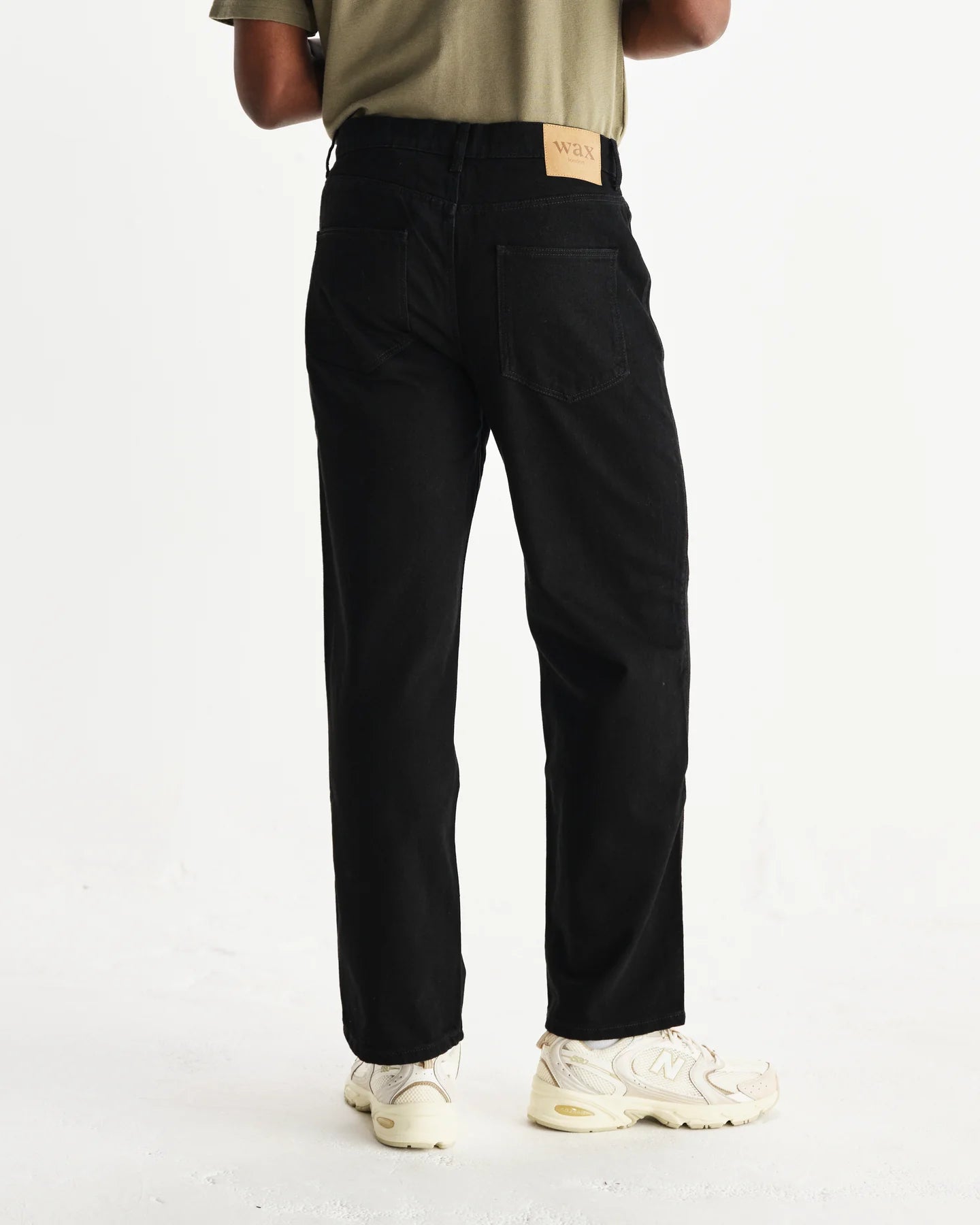 【予約】ルーズフィットデニム DENIM (BLACK)