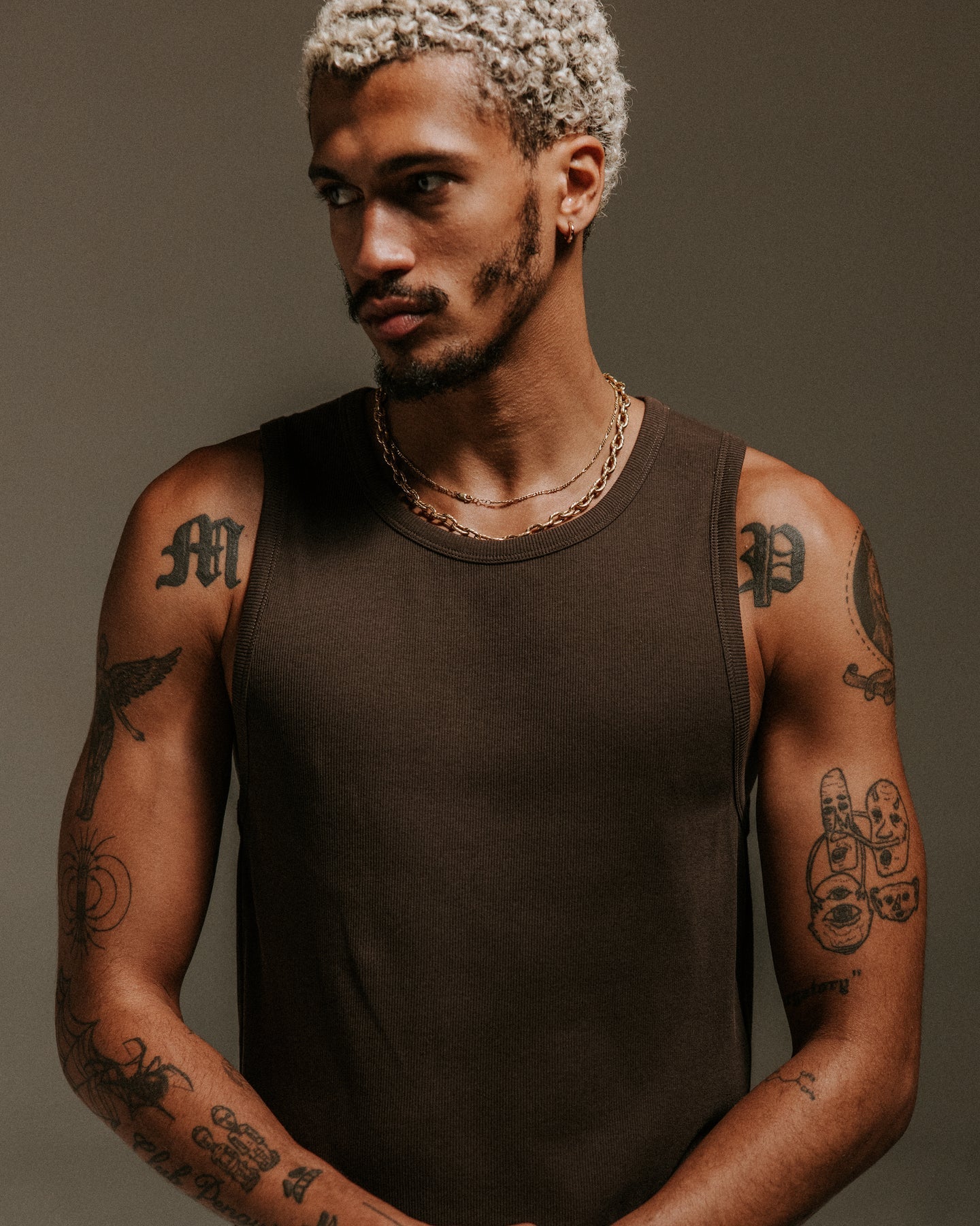 モンタギューノースリーブ RIB (BROWN)