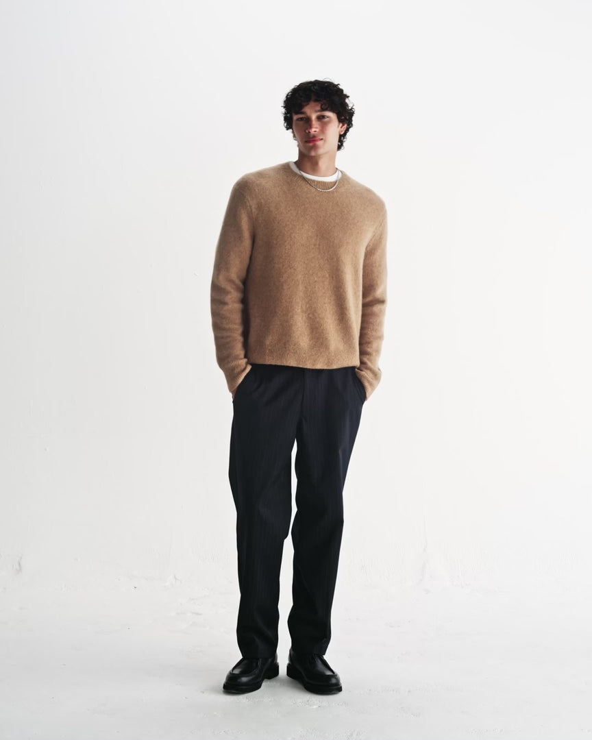 【予約】ワイルドクルー FLUFFY WOOL BLEND (CAMEL)