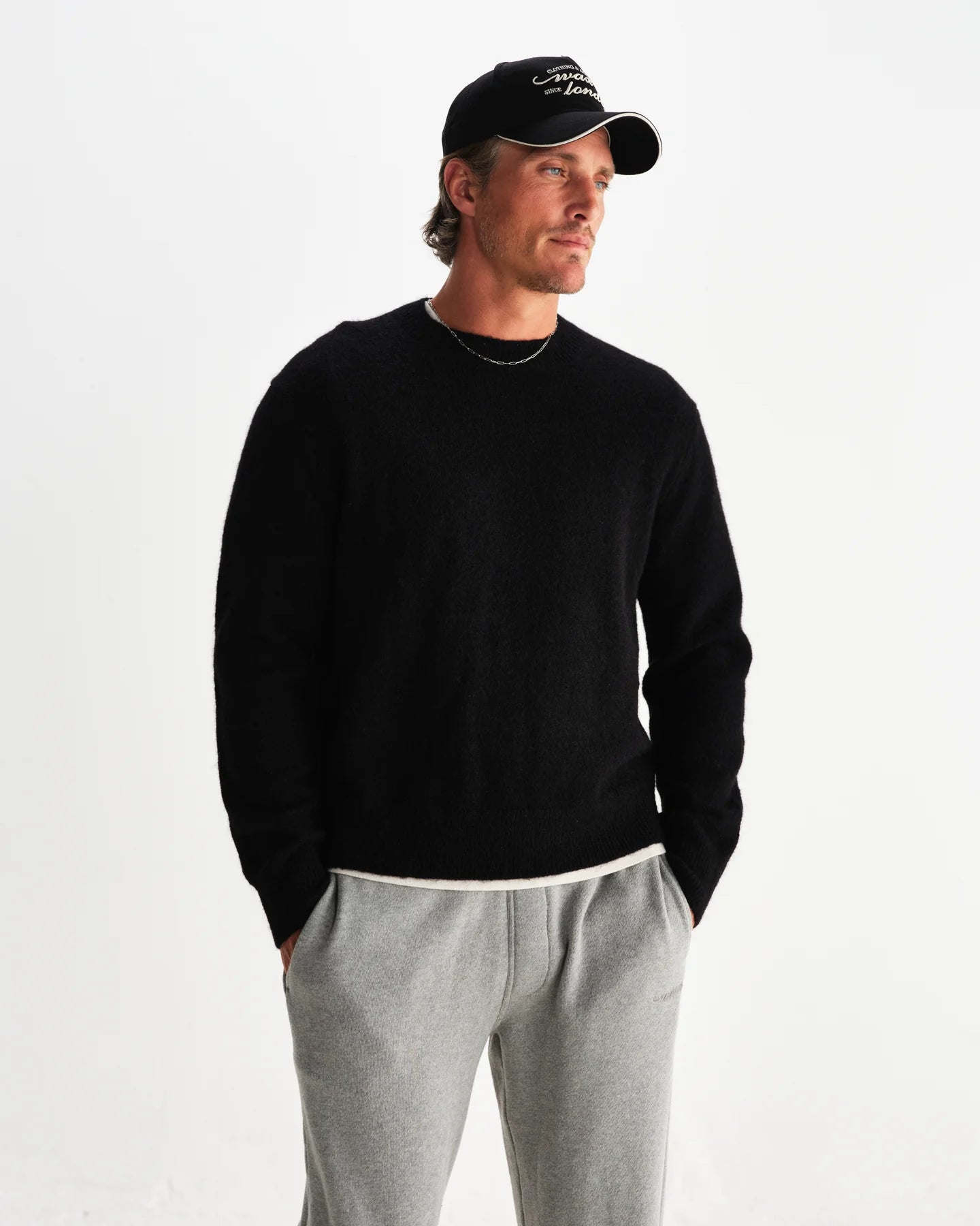 【予約】ワイルドクルー FLUFFY WOOL BLEND (BLACK)