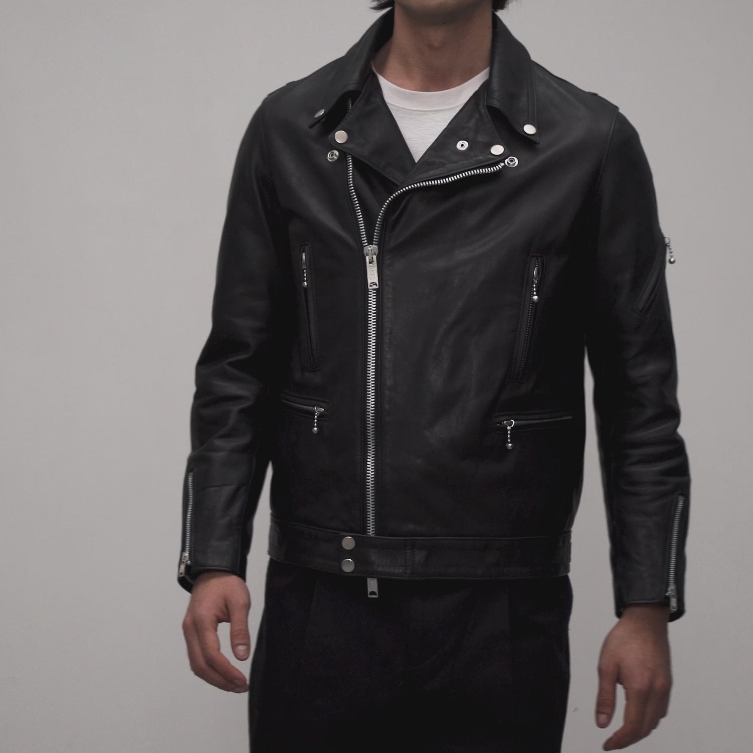 James Groseジェームスグロース ニューマニラ