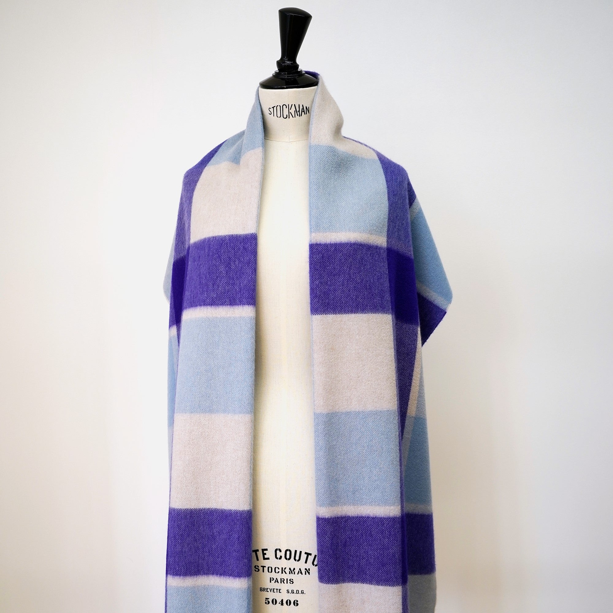 CPG51877 | 70x190 | パープル・ペールブルー・ヴァニラ