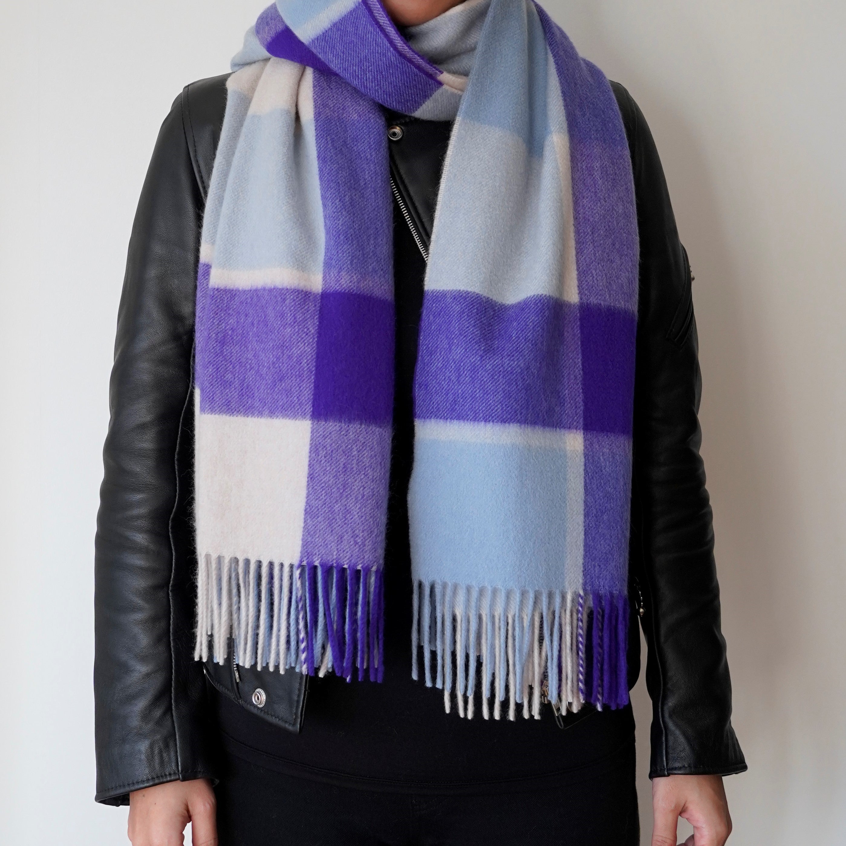 CPG51877 | 70x190 | パープル・ペールブルー・ヴァニラ