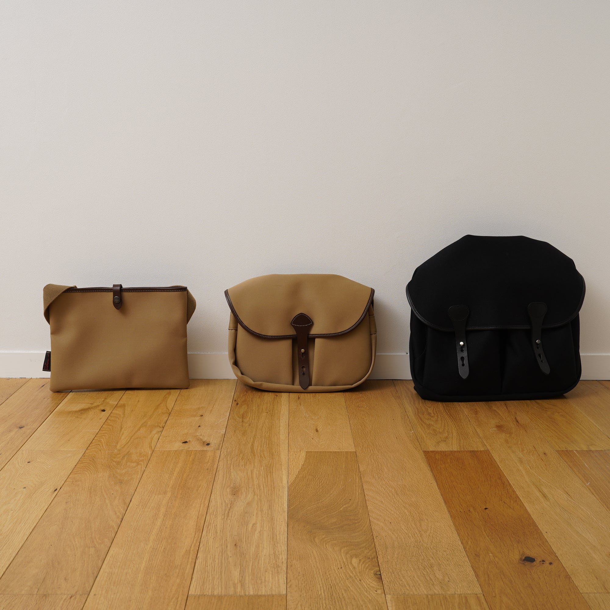 Billinghamビリンガム サコッシュフラット